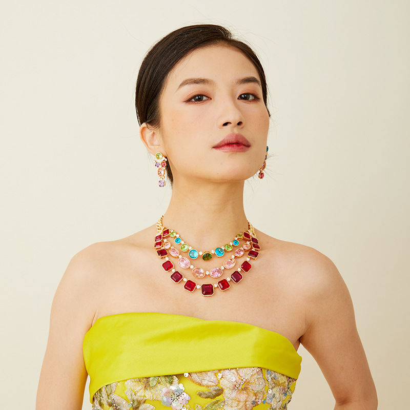 Комплект украшений в европейск – обзор и цена Layered Necklace Set